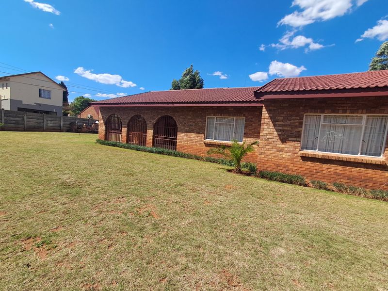 4 Bedroom house for sale in Flamwood  - Photo 4