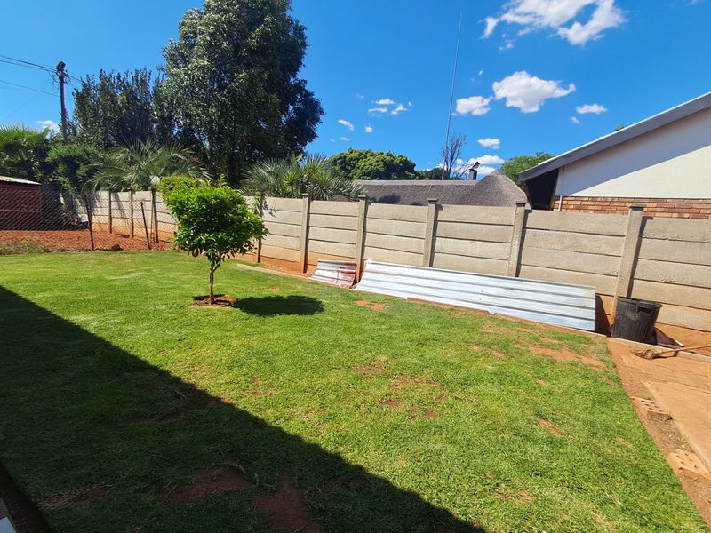 4 Bedroom house for sale in Flamwood  - Photo 10