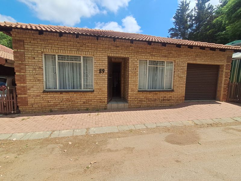 Apartment for sale in Orkney Vaal - Photo 2