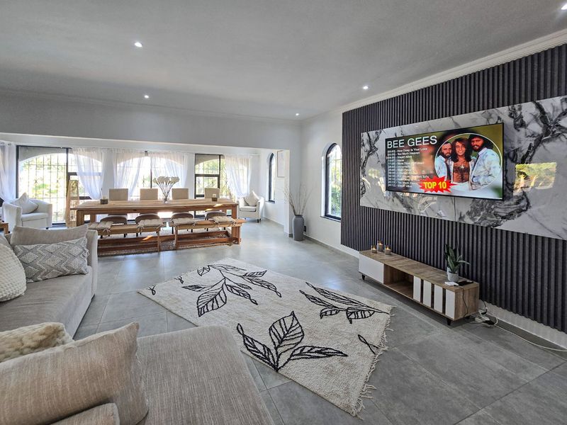 Newly Renovated House With Two Flats For Sale - Photo 8