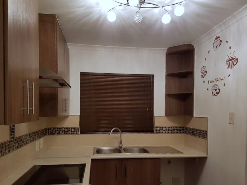 Sought after Bergzicht Home - Photo 5