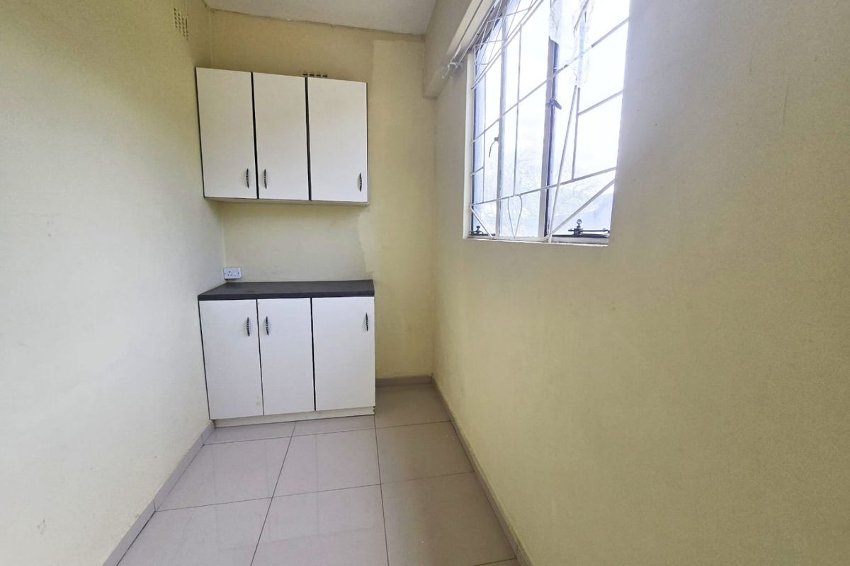 2-Bedroom Apartment to Rent in Stanger Central - Photo 5