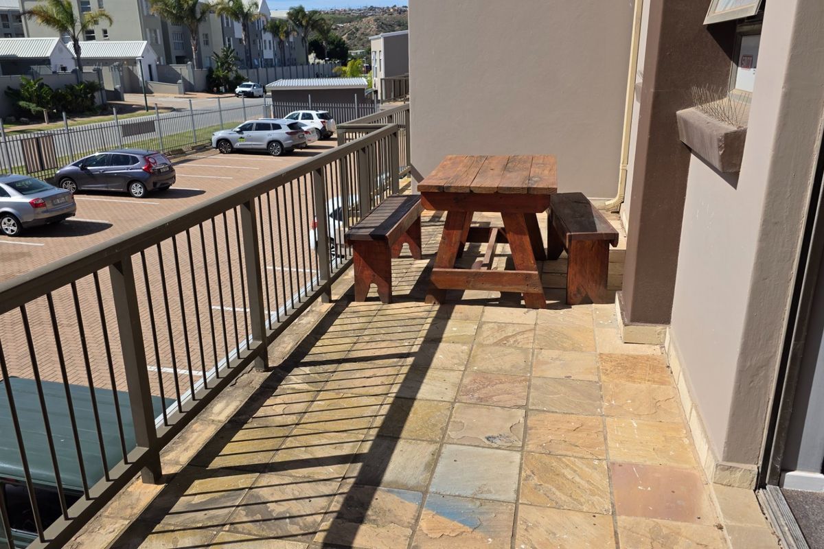 Commercial Property... Diaz Office Park... Diaz Beach !!! - Photo 5