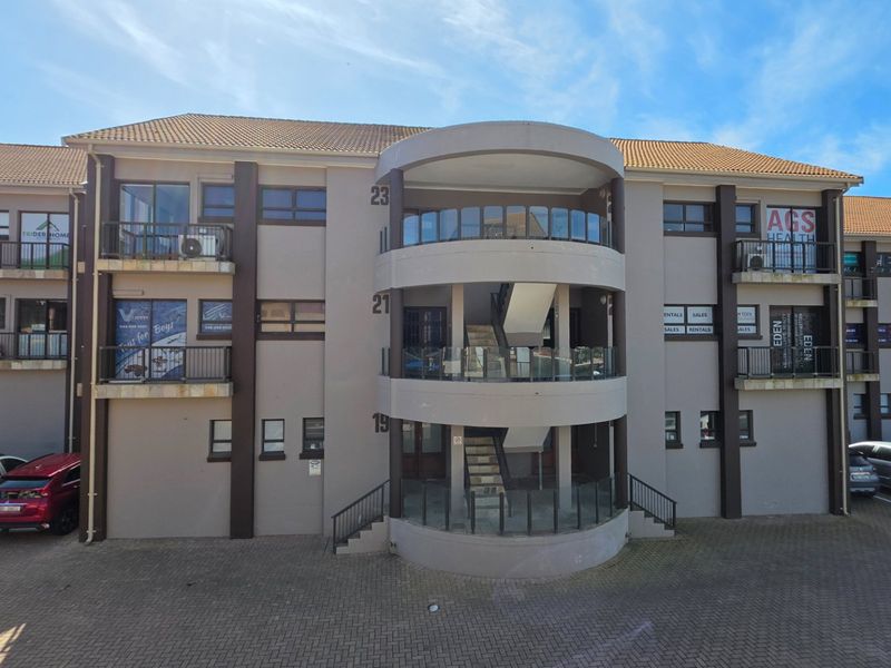 Commercial Property... Diaz Office Park... Diaz Beach !!! - Photo 4