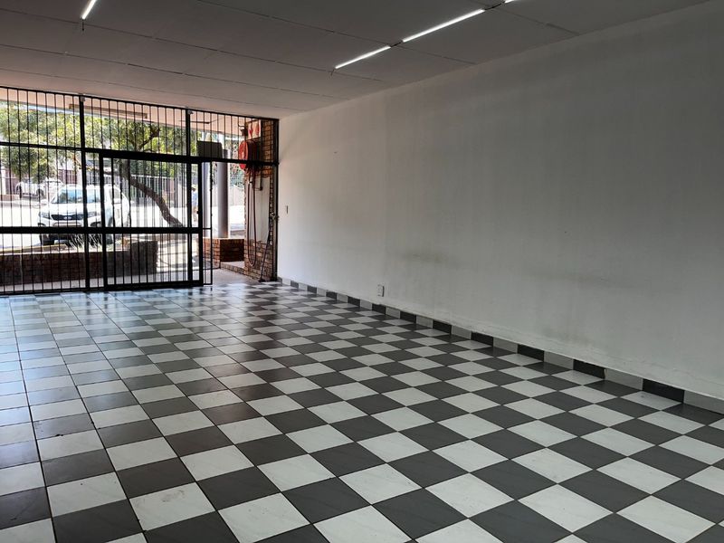 Shop to Let in Schoemansville - Photo 8