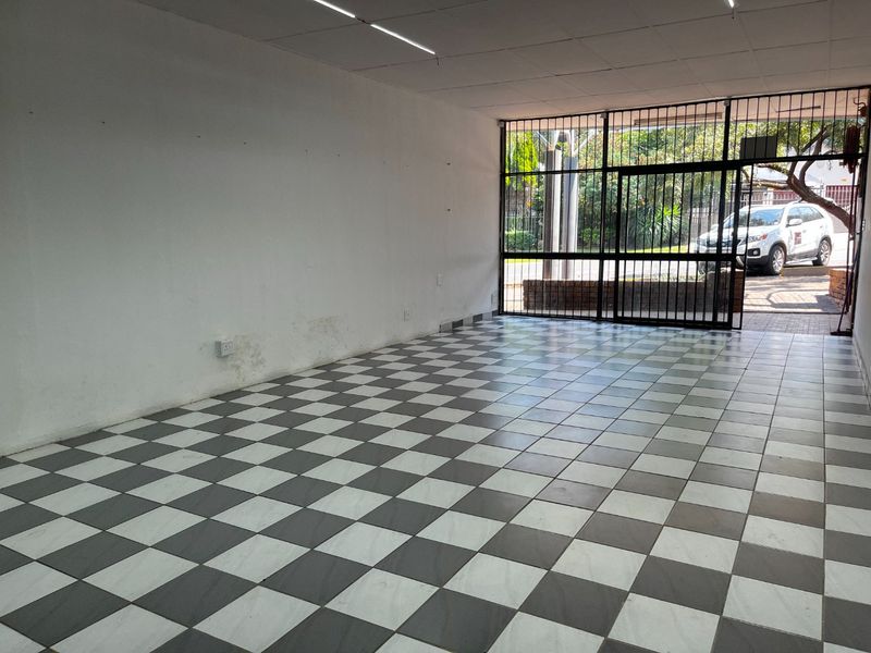 Shop to Let in Schoemansville - Photo 7