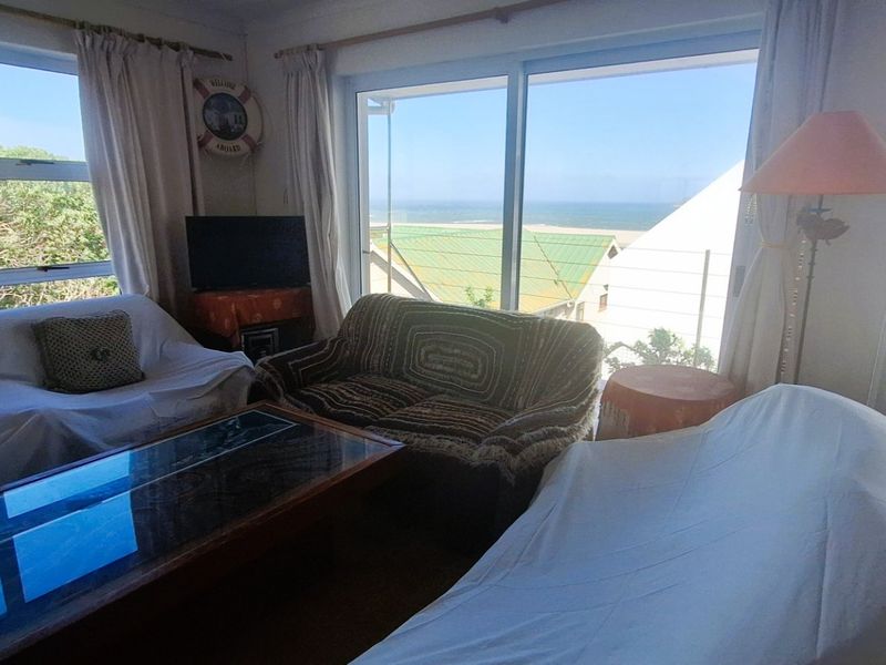 Bargain! Solid double storey home on 744m2 with views! - Photo 7