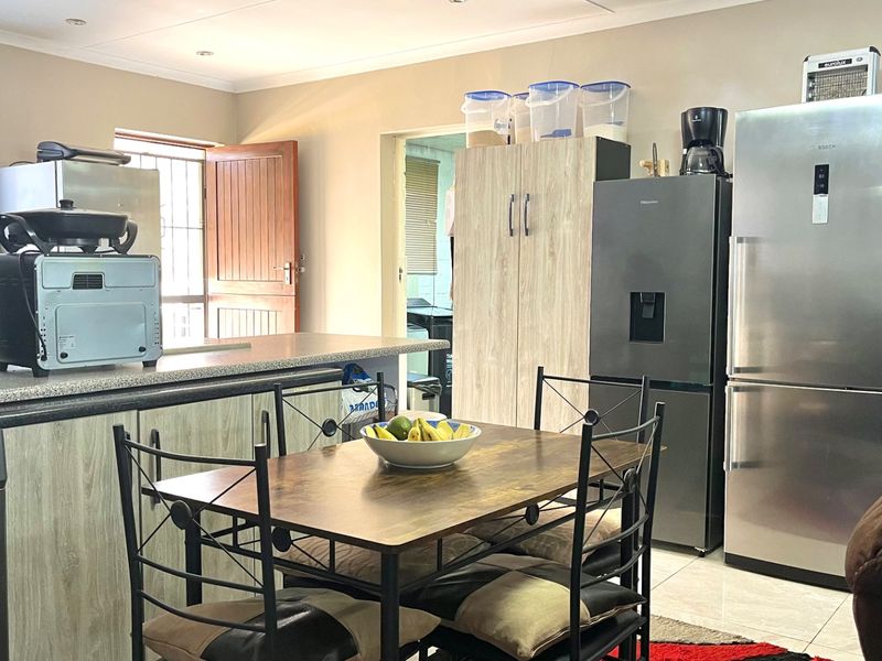 THIS PROPERTY UP FOR A BARGAIN OF THE CENTURY REDUCED!!! - Photo 8