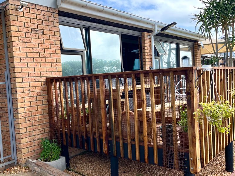 THIS PROPERTY UP FOR A BARGAIN OF THE CENTURY REDUCED!!! - Photo 6