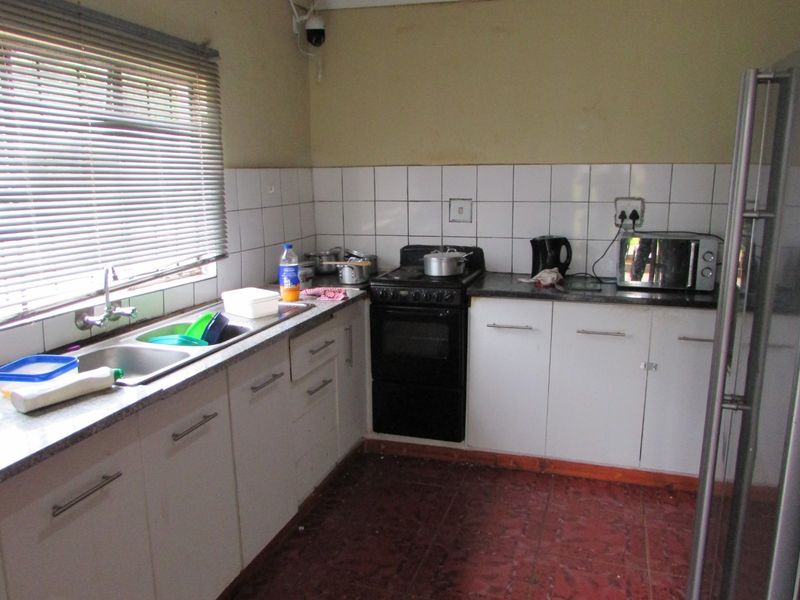 16 Bedroom Accredited Student Accommodation - Photo 8