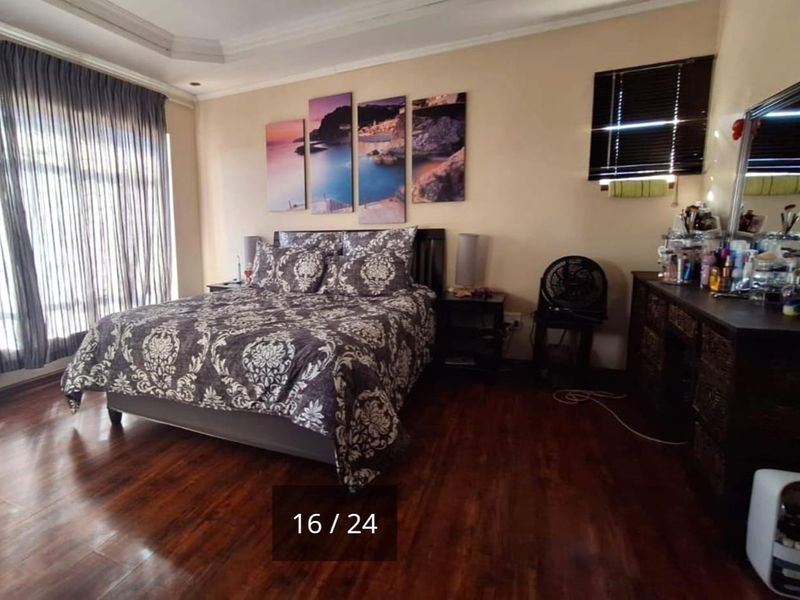 Pet Friendly - Low Maintenance 3 Bedroom Duplex, 2 Bathroom - Pollak Park - Photo 8