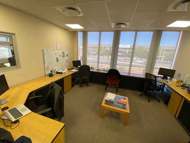Prime Office Space To Let In Midrand - Photo 8