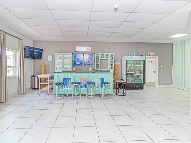 Welcome to La Vie Nouvelle   - Broadacres - Photo 6