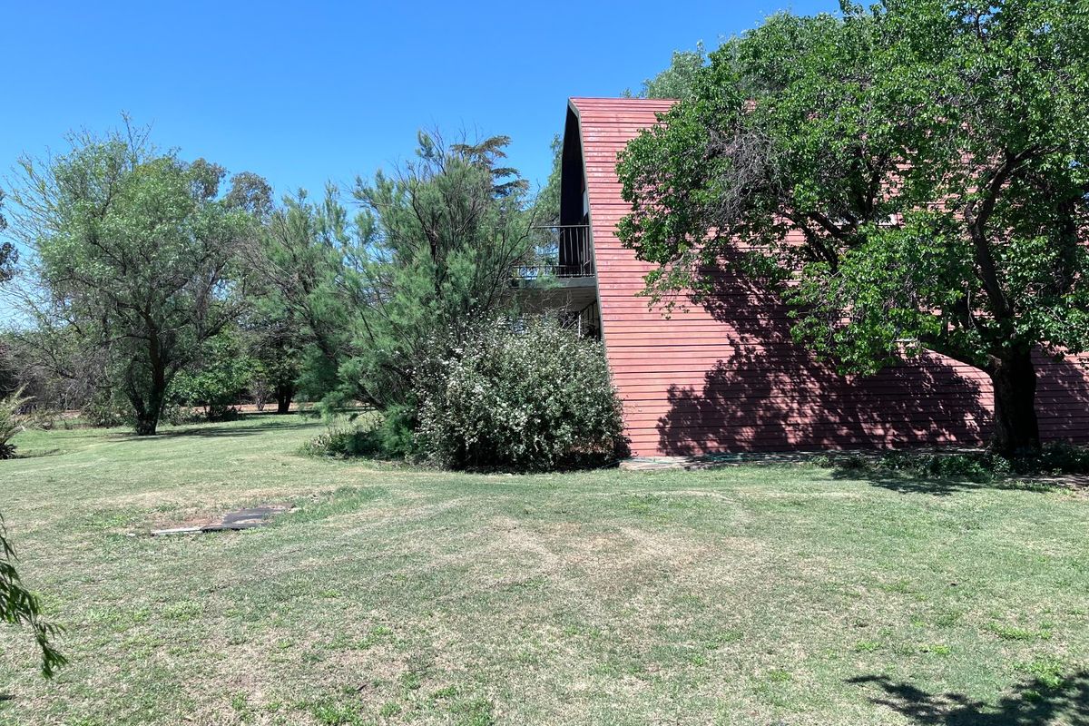 4 Bed Farm in Theoville for Sale - Photo 2