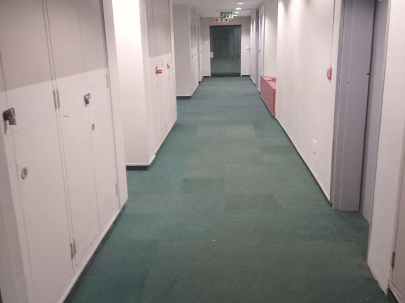 Stylish  1 bedroom apartment in the heart of Johannesburg - Photo 2