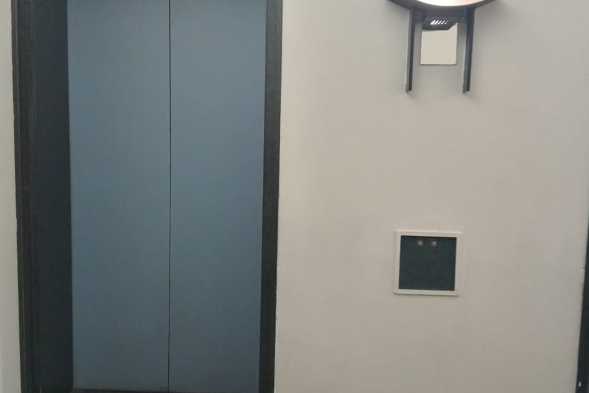 Stylish  1 bedroom apartment in the heart of Johannesburg - Photo 3