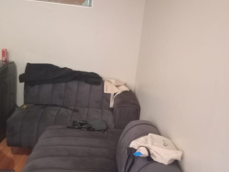 Stylish  1 bedroom apartment in the heart of Johannesburg - Photo 8