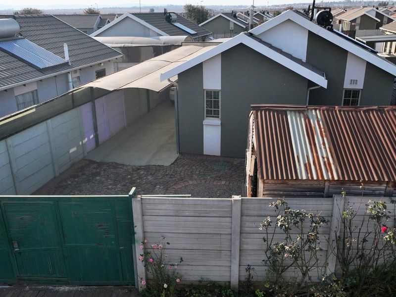 Stunning 3Bedroom House for Sale in Sky City - Photo 3