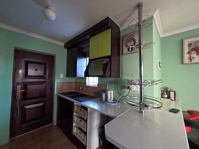 Stunning 3Bedroom House for Sale in Sky City - Photo 9