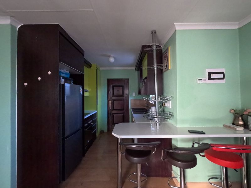 Stunning 3Bedroom House for Sale in Sky City - Photo 7