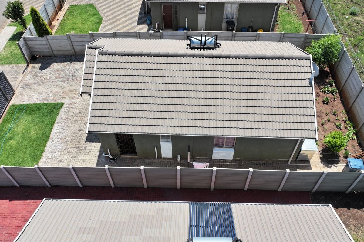 Spacious 3Bedroom House for Sale in Sky City - Photo 4