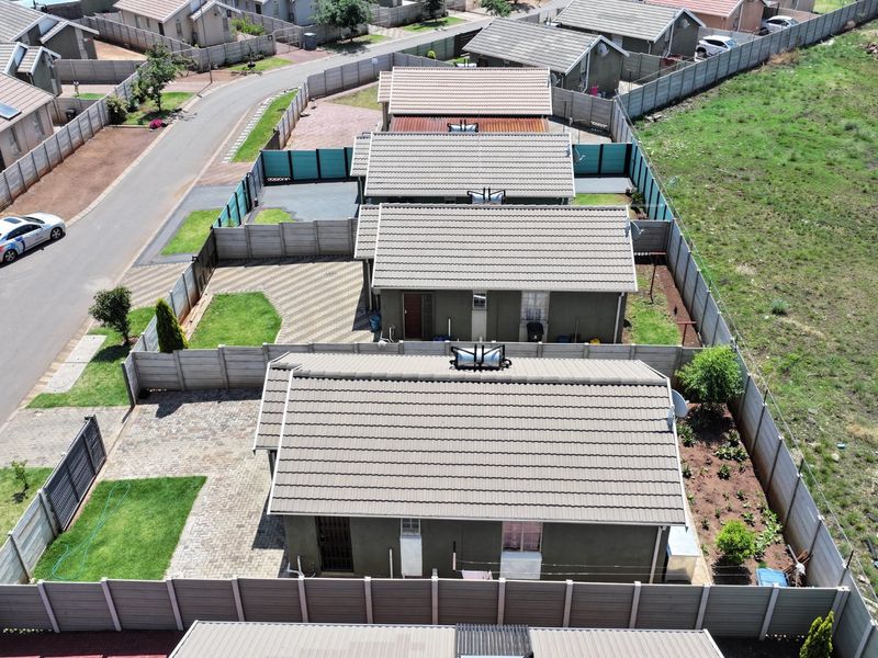 Spacious 3Bedroom House for Sale in Sky City - Photo 8