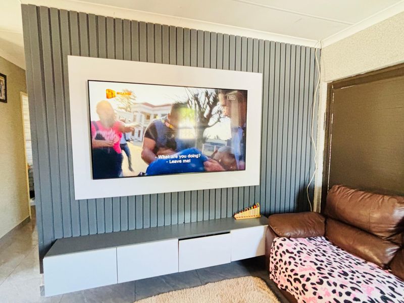 Stunning 3 bedroom house for sale in Sky City , located in Alberton South.  - Photo 7