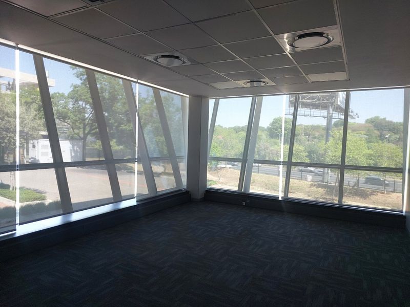 Iconic Corporate Headquarters in Melrose with M1 Visibility - Photo 9