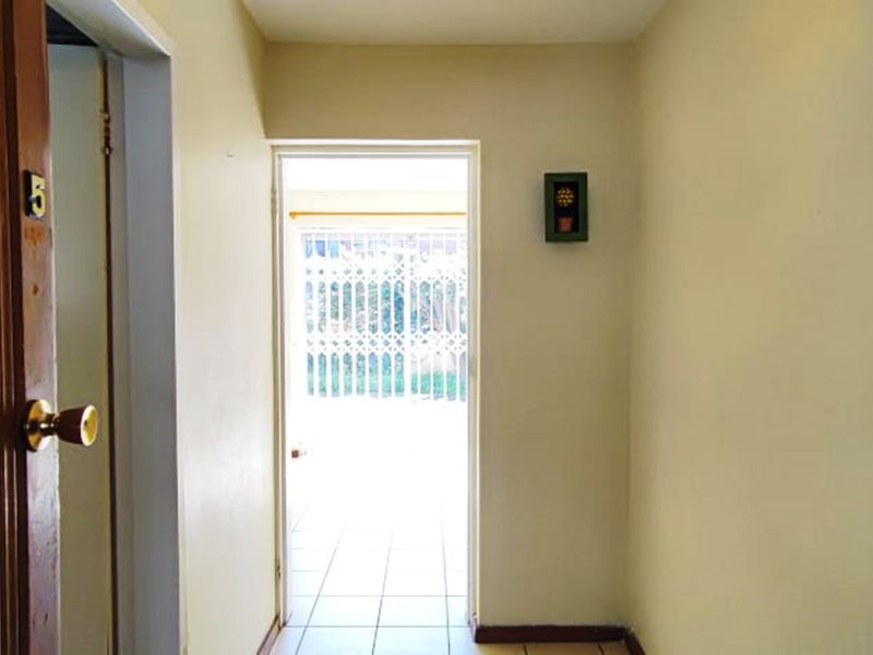3-Bedroom Family Duplex for Sale in Pelham, Pietermaritzburg - Photo 4