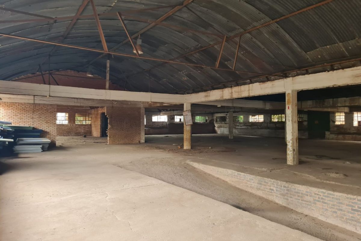 Well Priced Commercial Warehouses in a Business Park - Photo 3