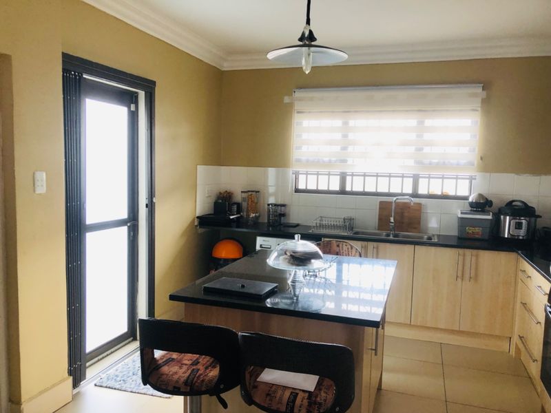 3 Bedroom Town House For Sale In Shellyvale, Bloemfontein - Photo 5