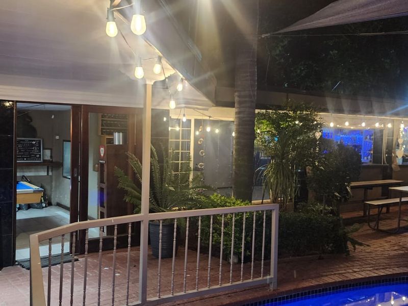 Exceptional Family Home with Full Two-Bedroom Flat and Extensive Features - Photo 1