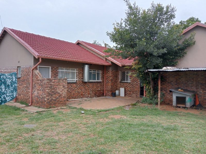 3 Bedroom house for sale in Meiringspark - Photo 3