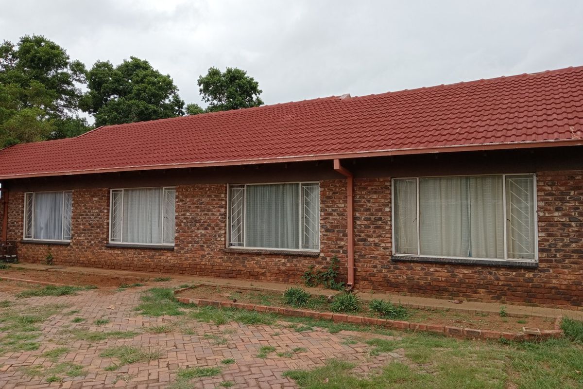 3 Bedroom house for sale in Meiringspark - Photo 4
