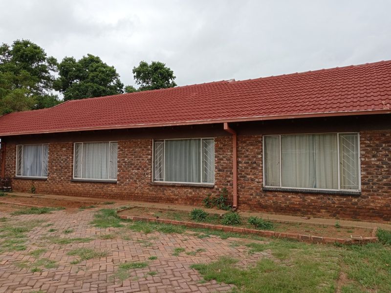 3 Bedroom house for sale in Meiringspark - Photo 4