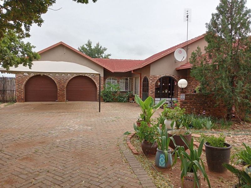3 Bedroom house for sale in Meiringspark - Photo 1