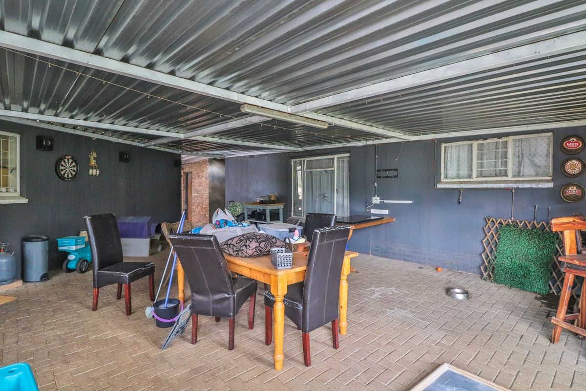 3 Bedroom house for sale in Stilfontein. - Photo 5