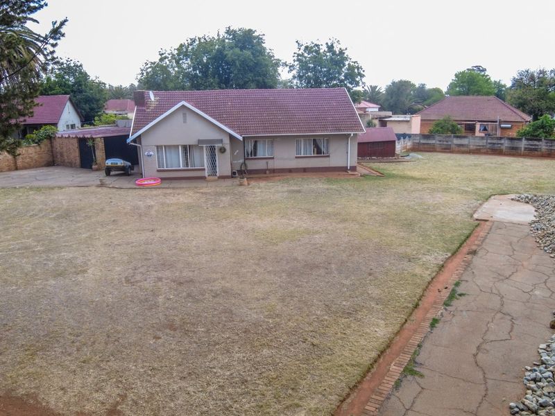3 Bedroom house for sale in Stilfontein. - Photo 1