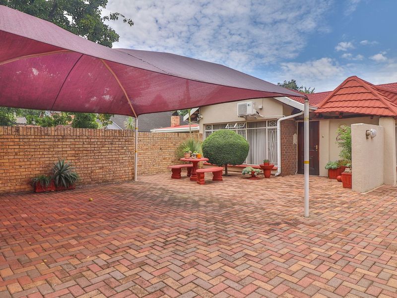 5 Bedroom house for sale in Stilfontein. - Photo 7