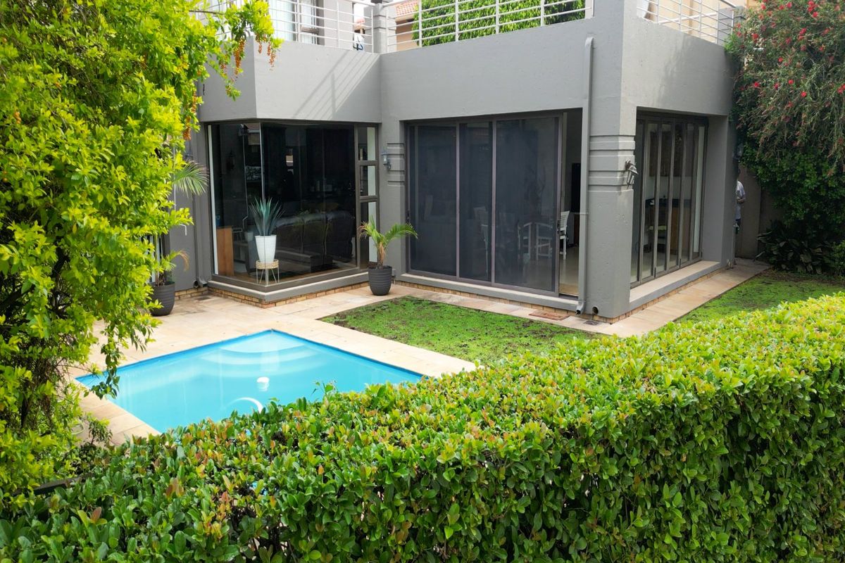 Family Home for Sale Pecanwood  - Photo 4