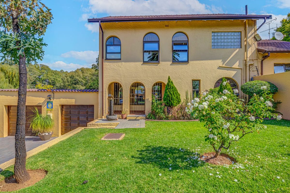 3 Bedroom Double Storey Home - Photo 2