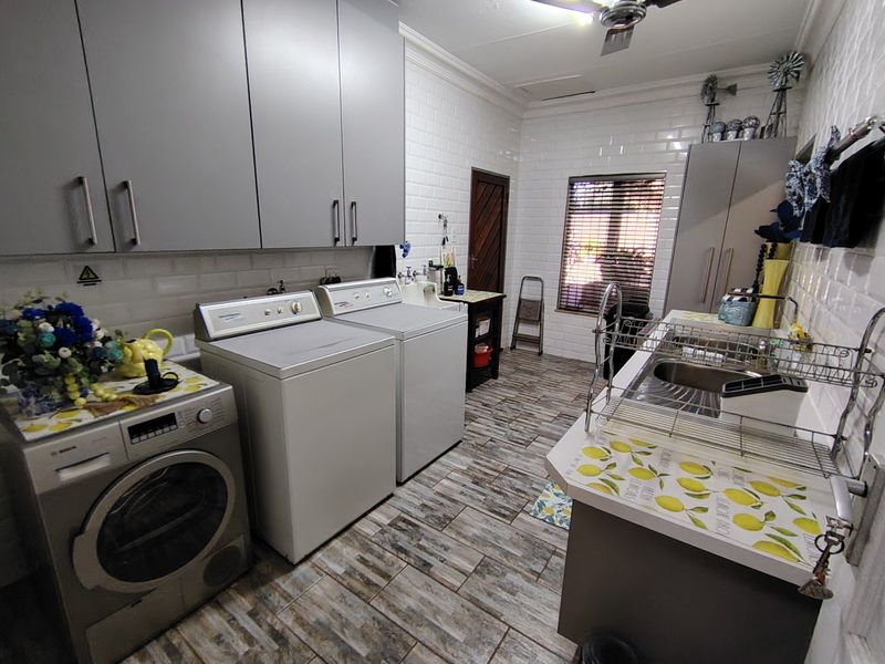 Idyllic 5 Bed Farm Retreat in Cullinan Rural (Perfect for wedding venue) - Photo 10