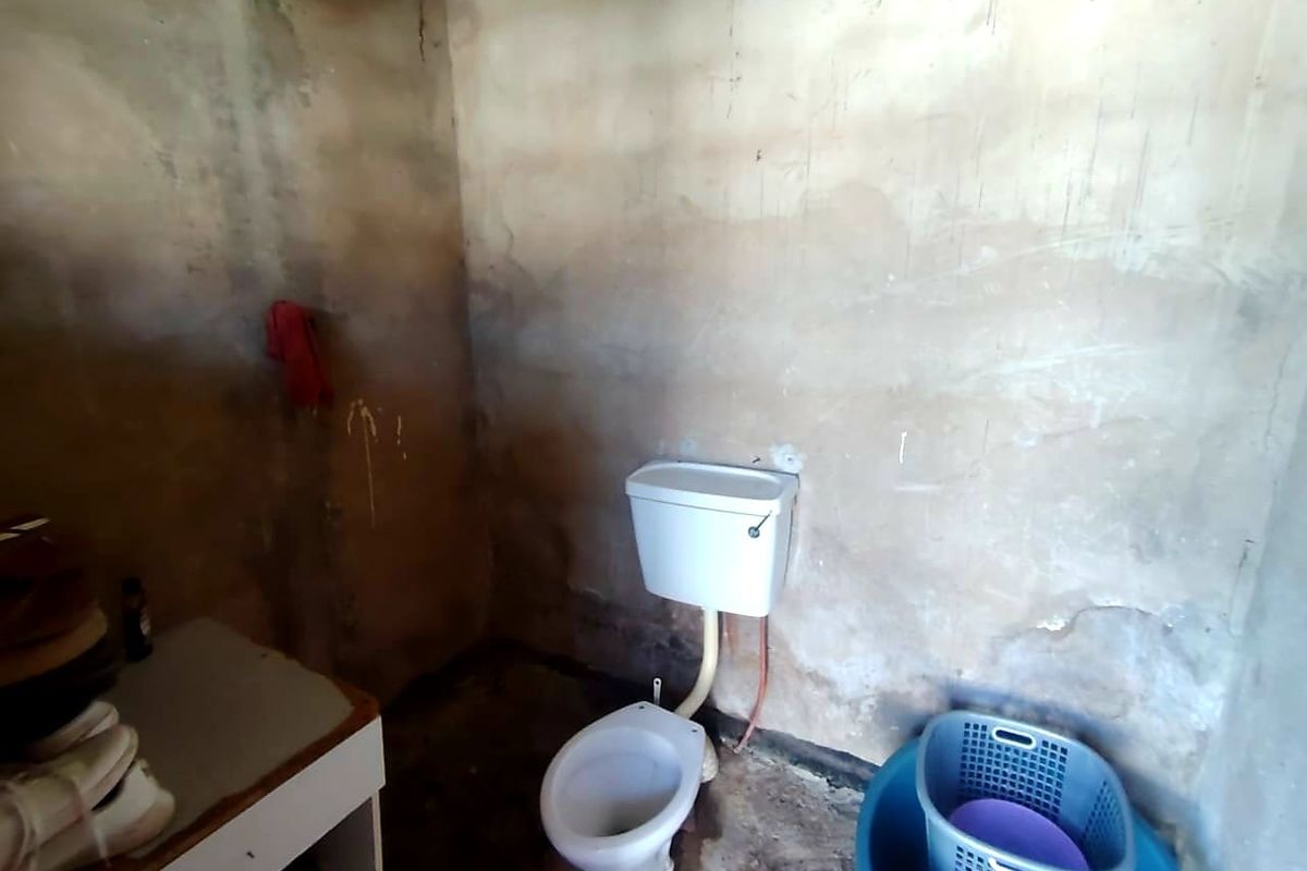 5 Bedroom House for Sale in Mdantsane NU6 - Photo 3