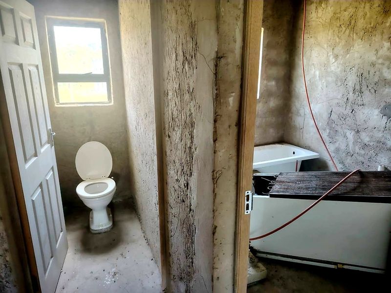 4 bedroom house for sale in Nxarhuni Mdantsane - Photo 3