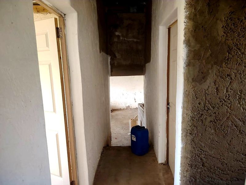 4 bedroom house for sale in Nxarhuni Mdantsane - Photo 10