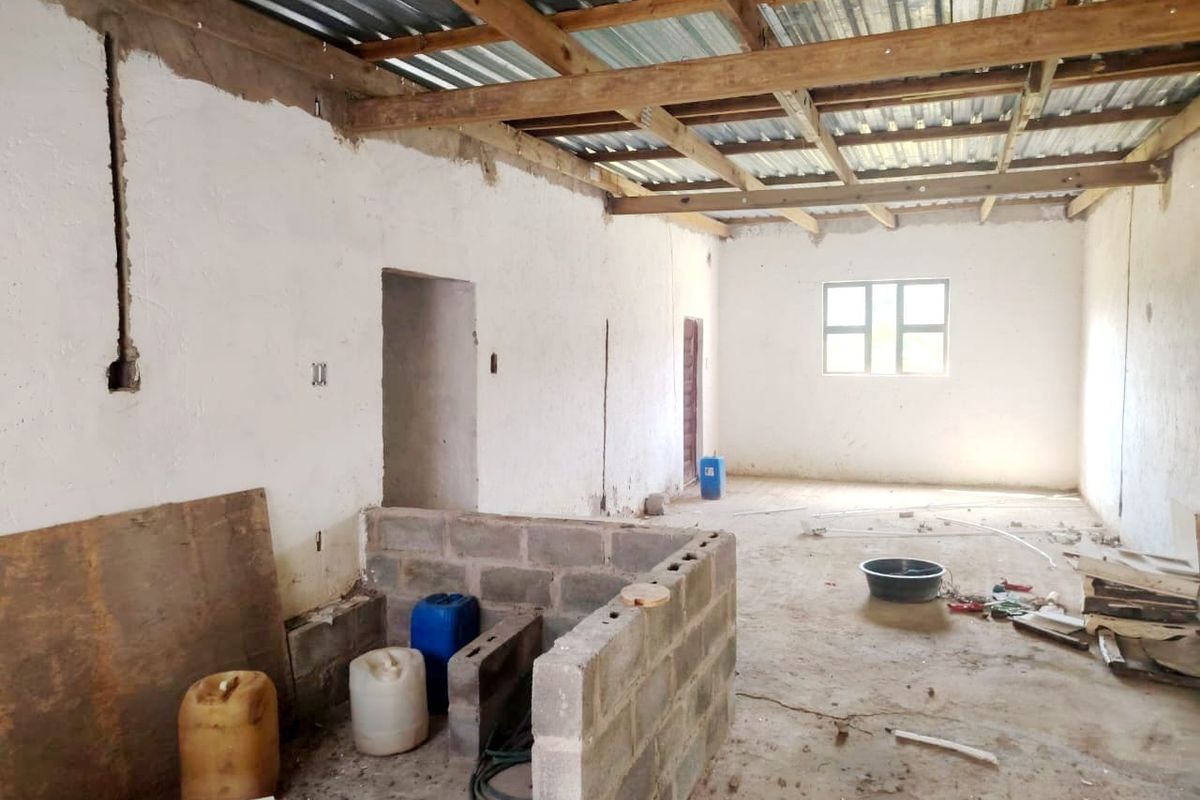 4 bedroom house for sale in Nxarhuni Mdantsane - Photo 5