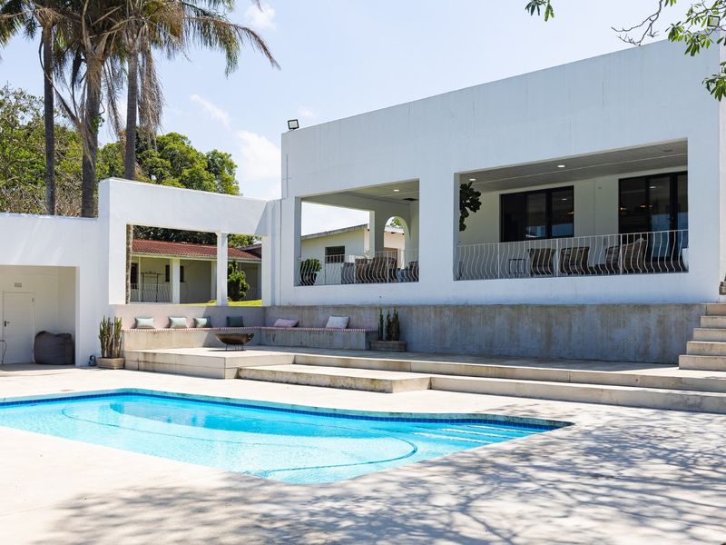 Stunning Luxury Home With B&B Potential - Photo 2