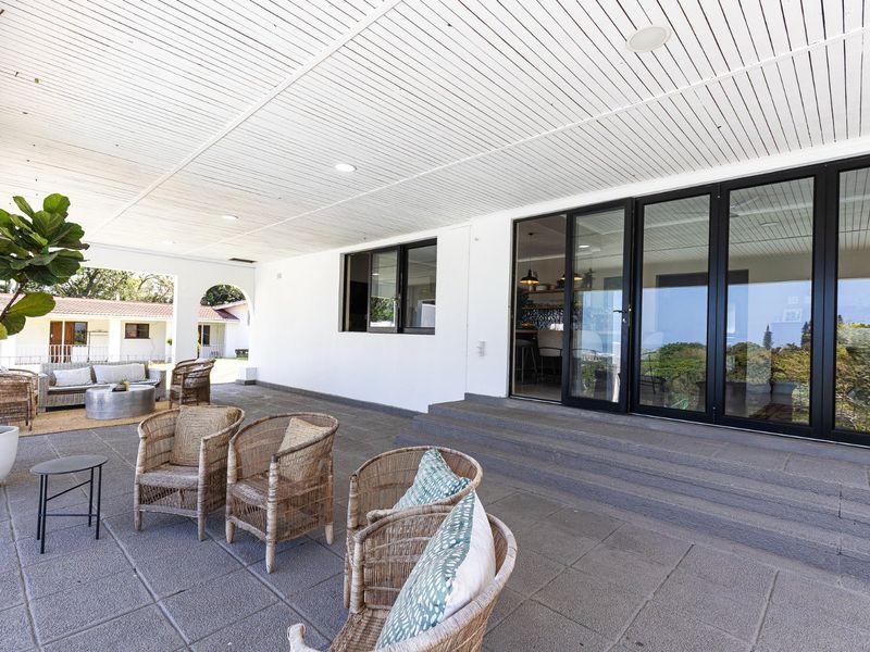 Stunning Luxury Home With B&B Potential - Photo 10