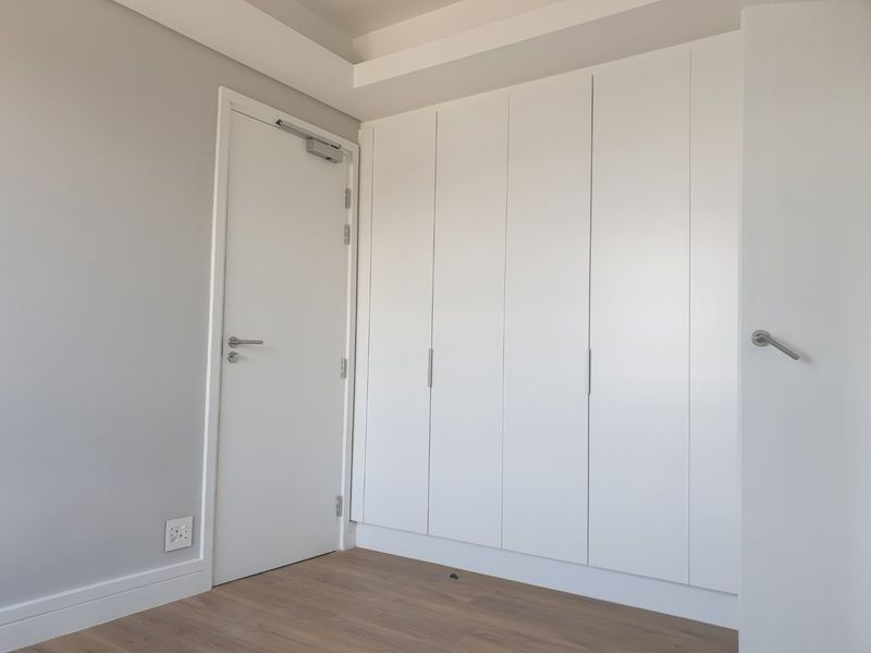 Upmarket 1 bedroom unit in the prestigious Melrose Arch Precinct - Photo 10