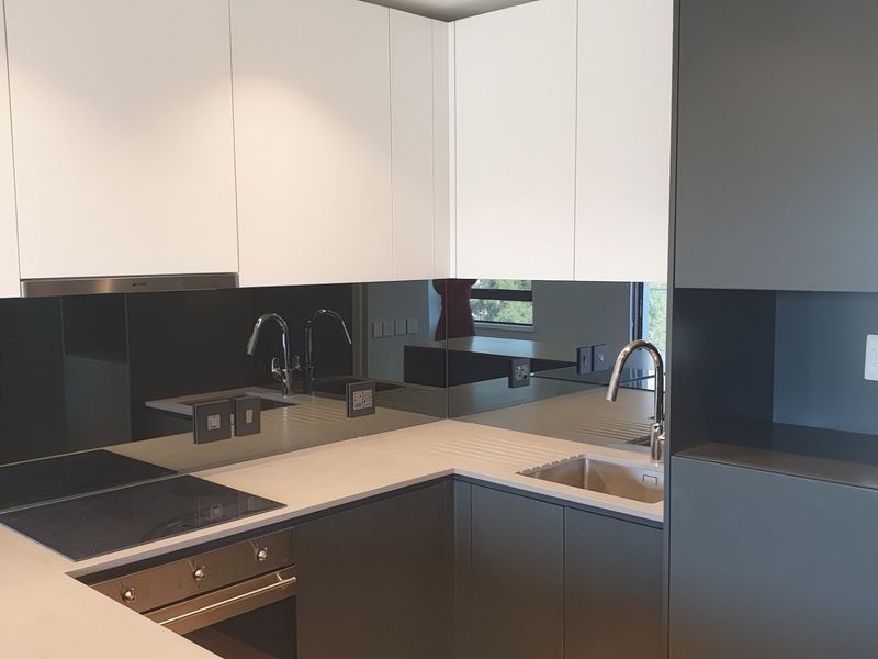 Upmarket 1 bedroom unit in the prestigious Melrose Arch Precinct - Photo 7